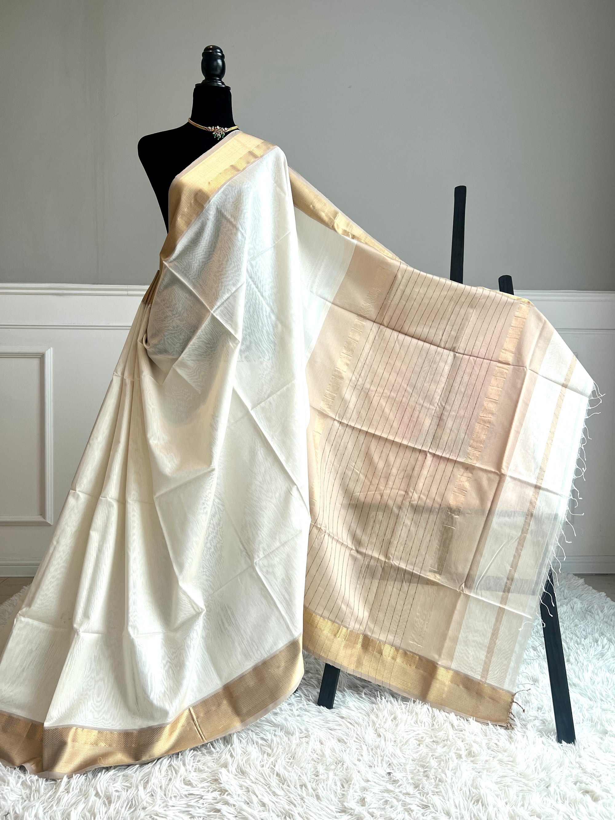 Pure Handloom Maheswar Silk Cotton Saree