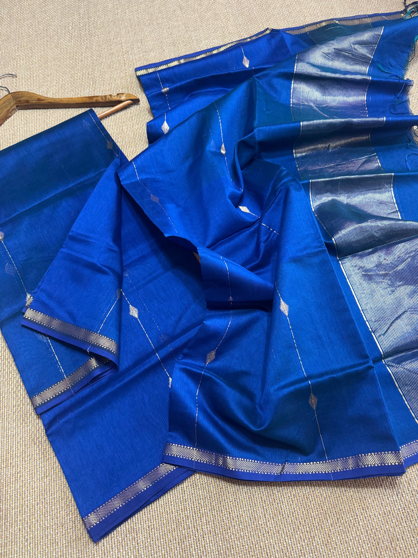 Pure Handloom Maheswari Silk Cotton Salwar Suit