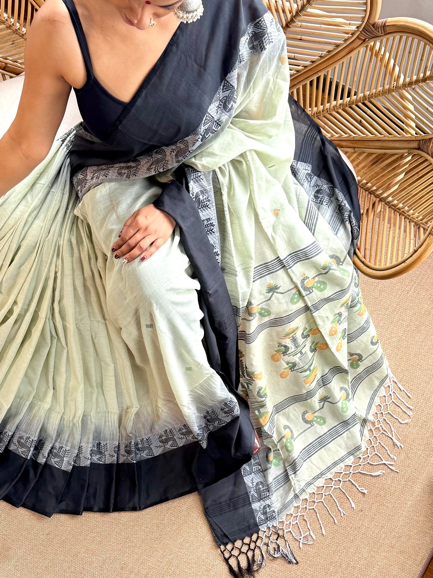 Bengal Loomz - soft  Khadi Cotton Saree