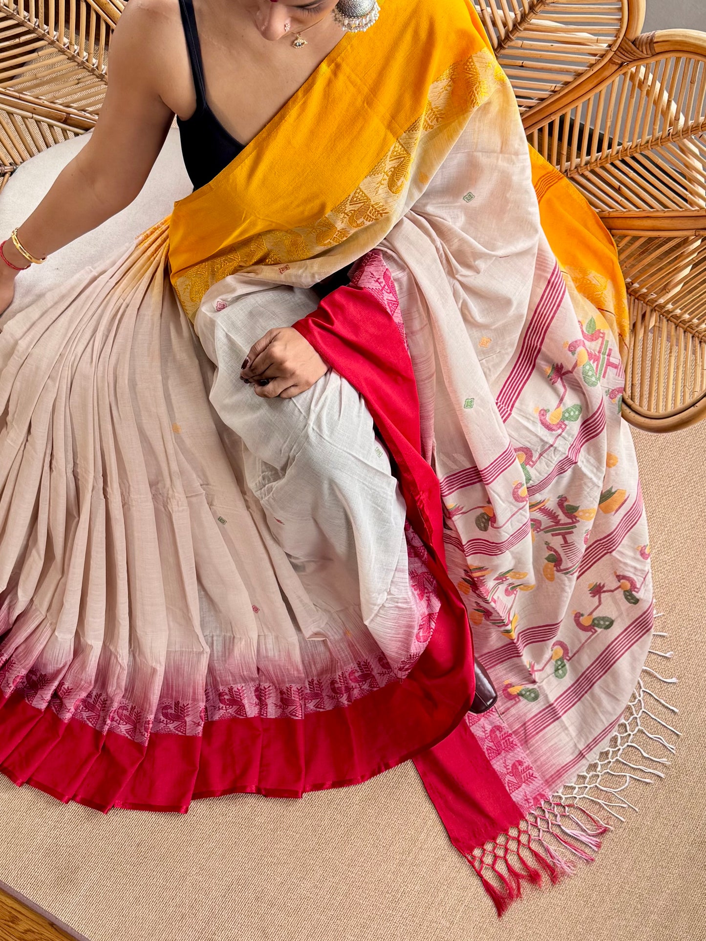 Bengal Loomz - soft  Khadi Cotton Saree