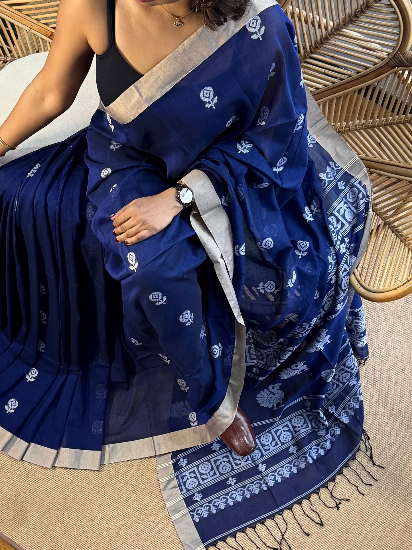 Bengal Loomz - soft  Khadi Cotton Saree
