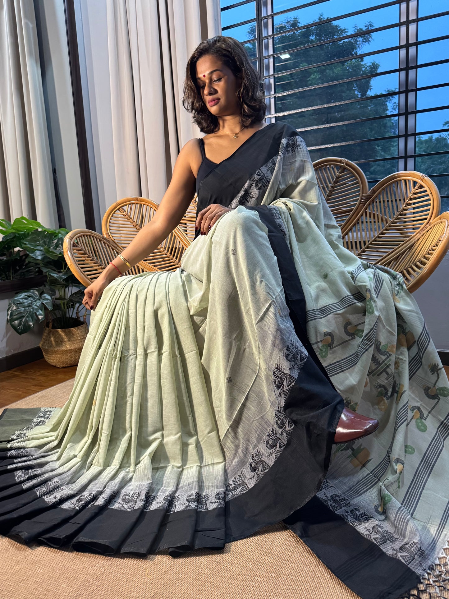 Jamdani - soft  Khadi Cotton Saree