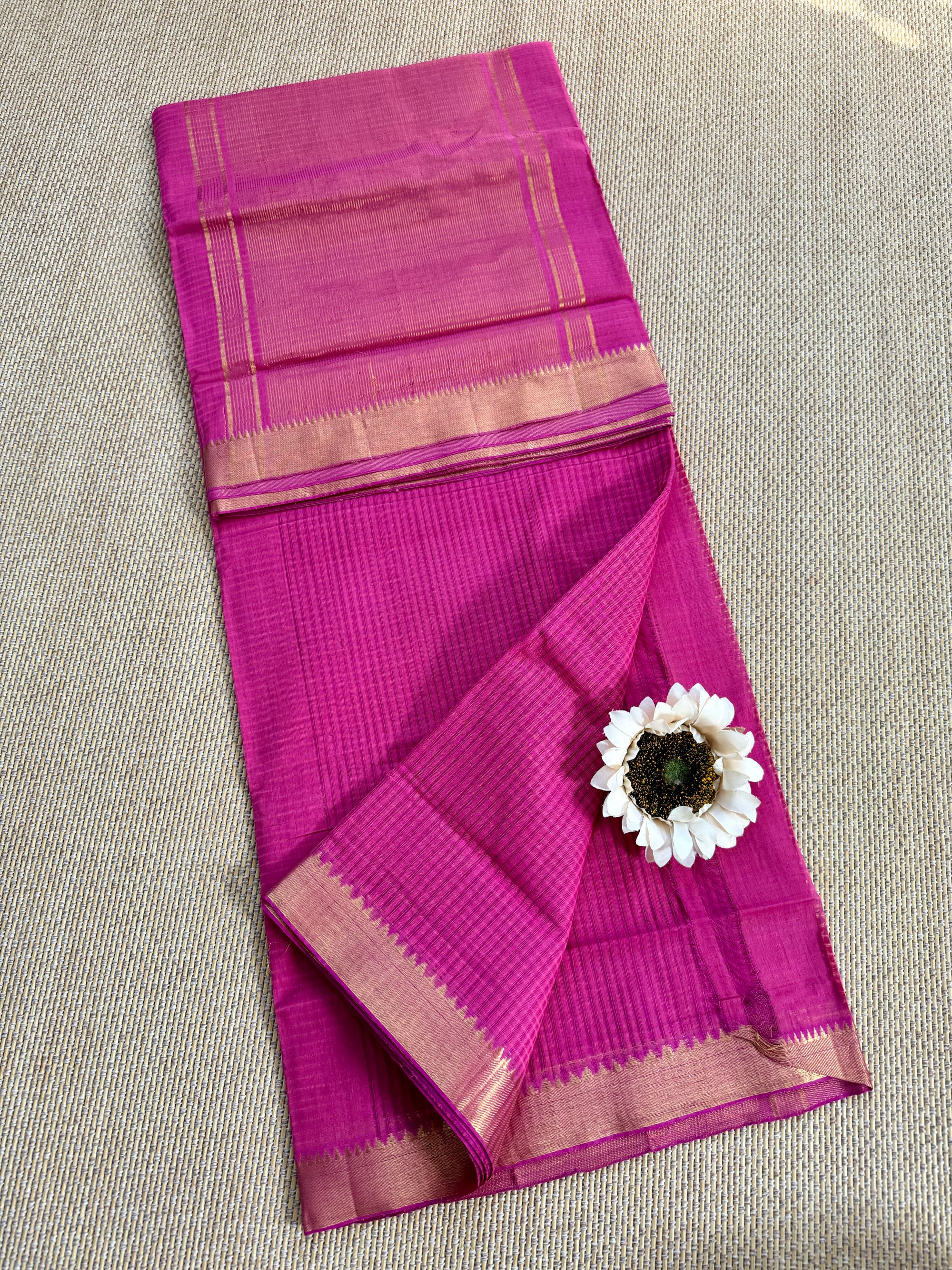 Handloom Mangalagiri missing checks Cotton Saree