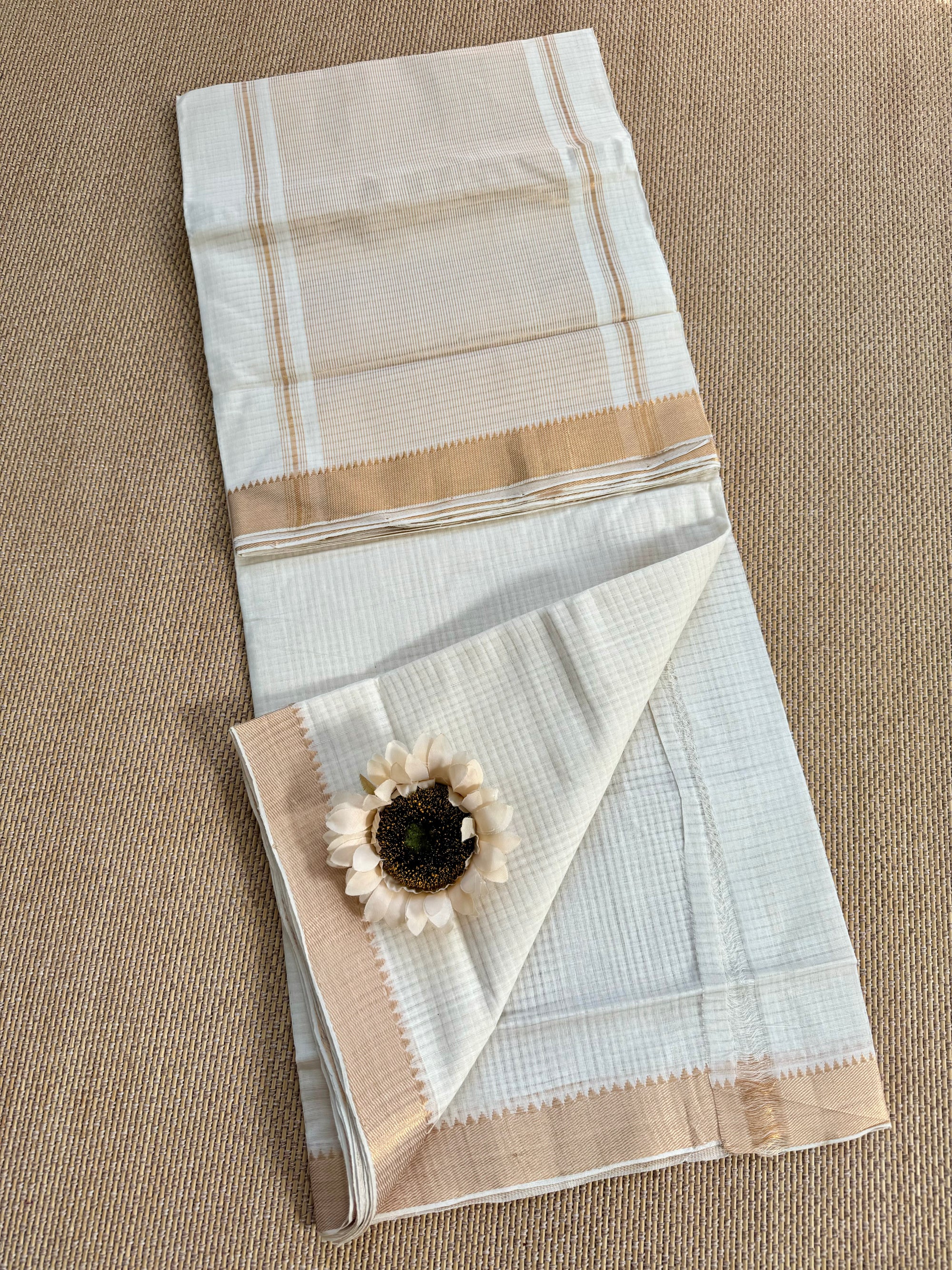 Handloom Mangalagiri missing checks Cotton Saree