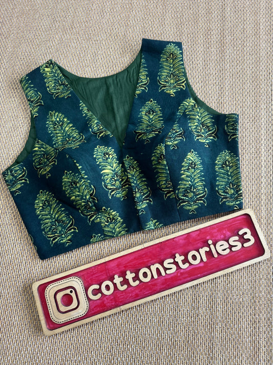 Artisan  ready made blouse green