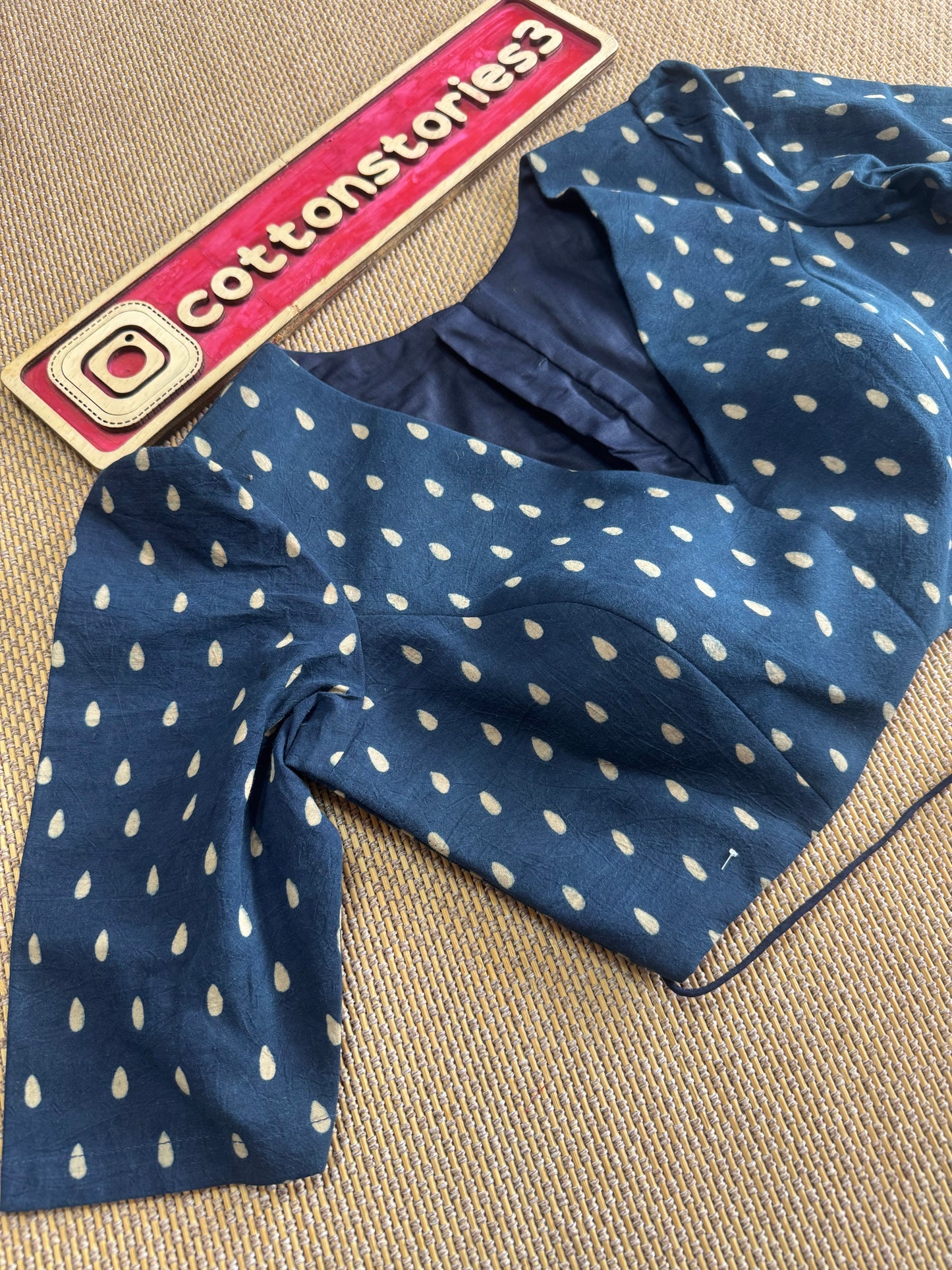 Artisan ready made saree blouse