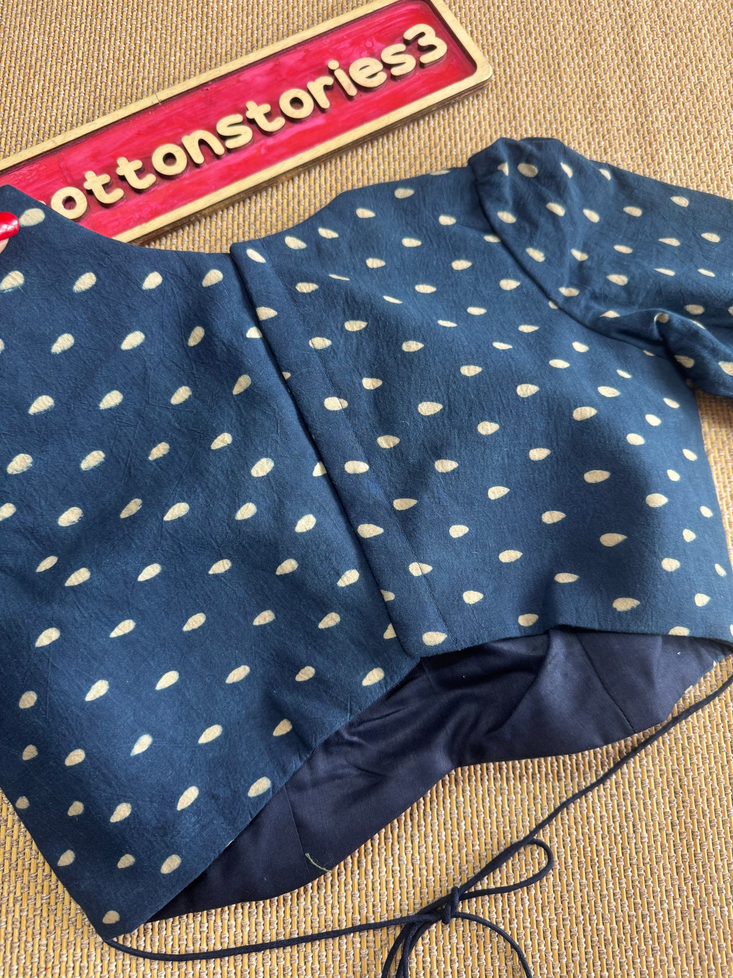 Artisan ready made saree blouse