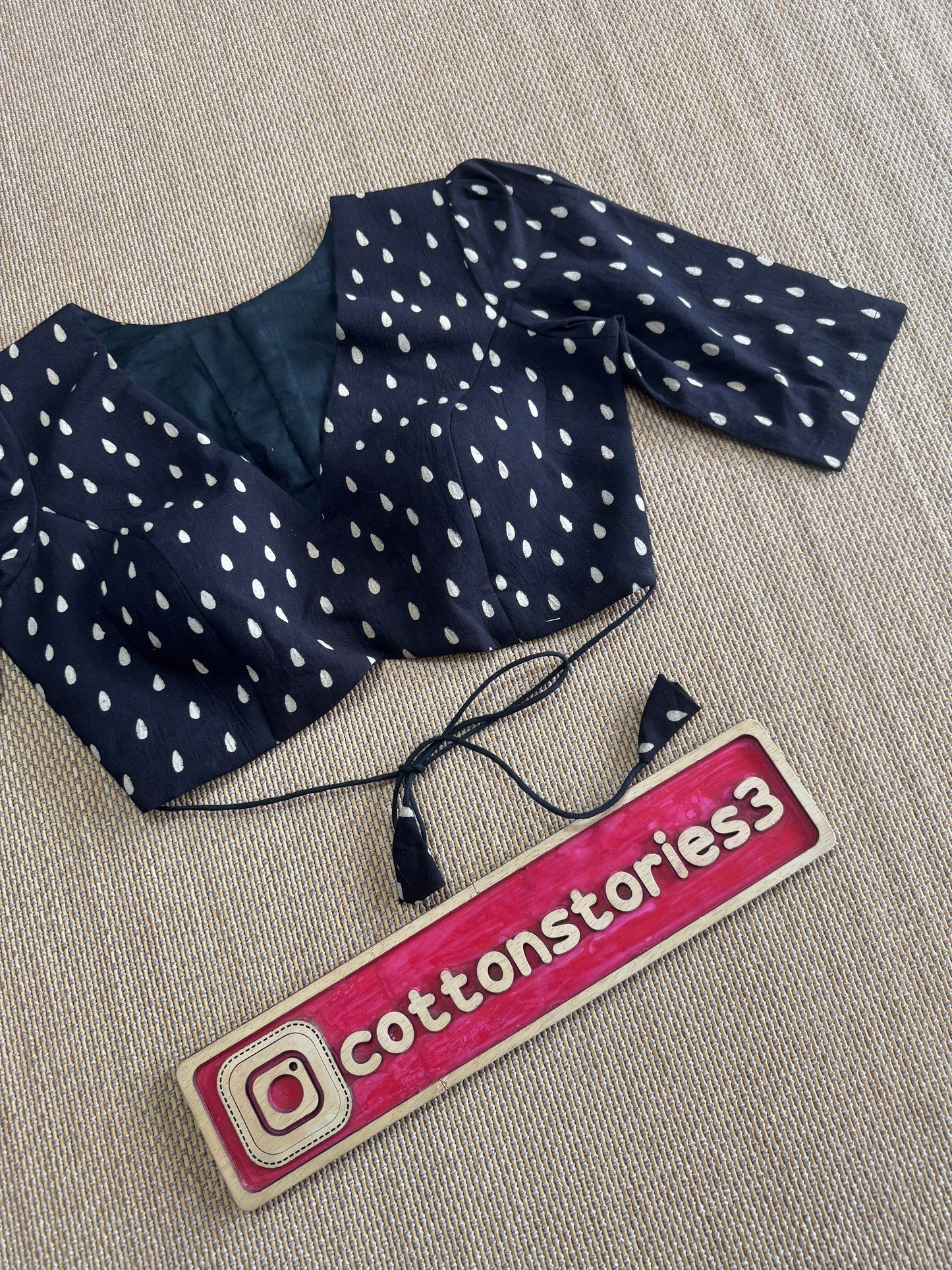 Artisan ready made saree blouse