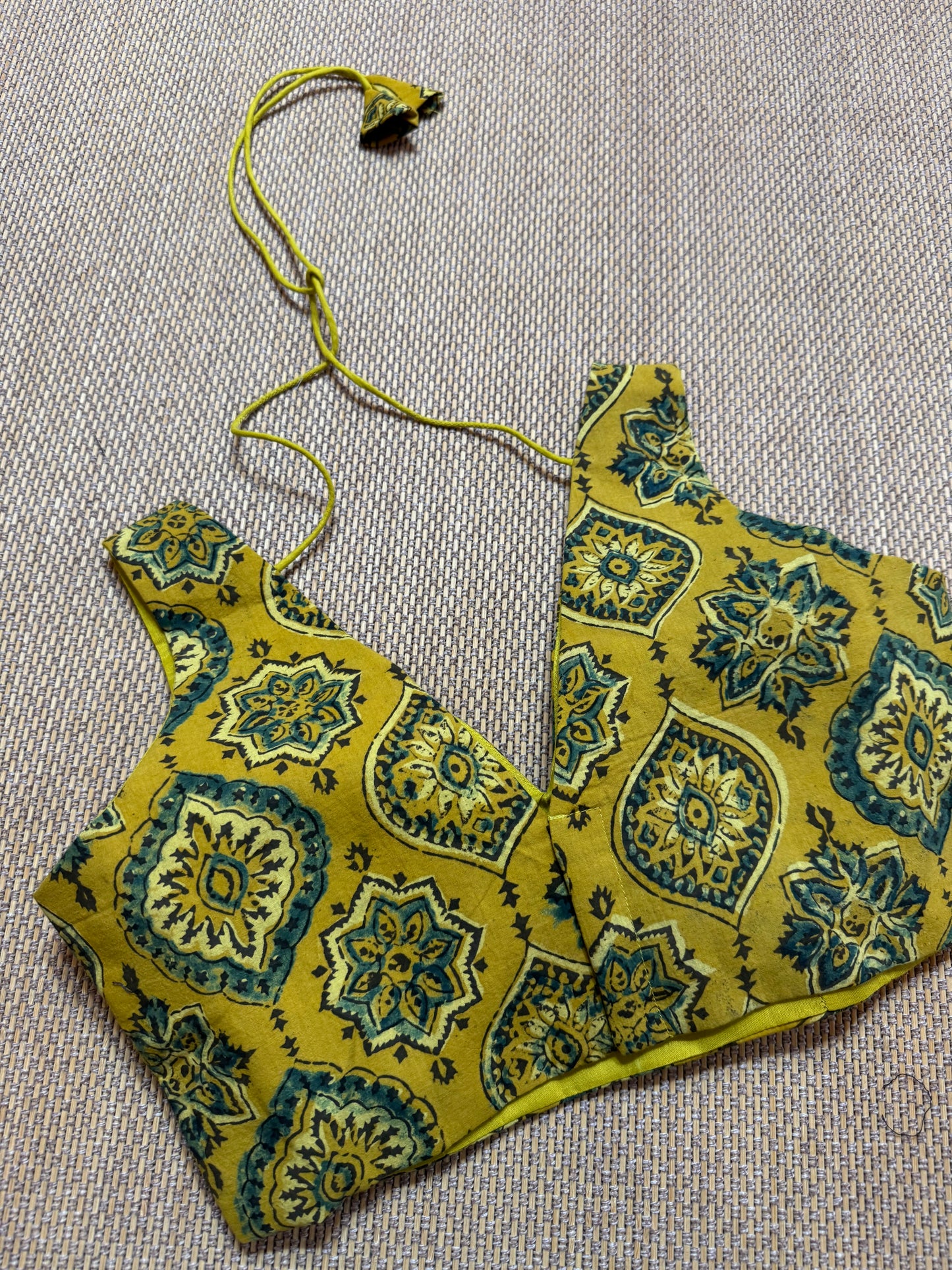 Artisan  ready made blouse